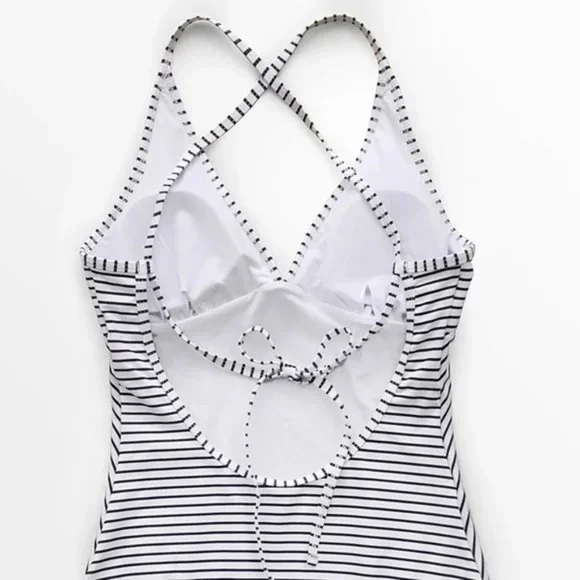 Cupshe - Black and White Stripe One-Piece - Picture 3 of 5
